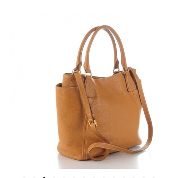 Authentic Prada Vitello Daino Side Pocket Tote in Caramel with long strap - Picture 3 of 16